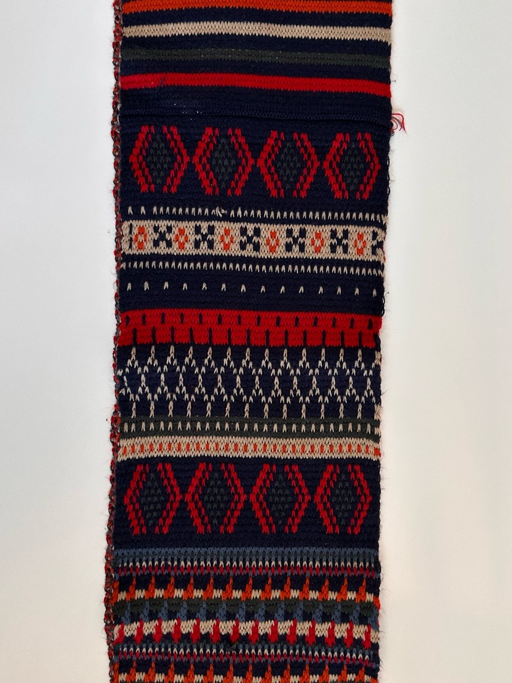 Ardene Navy, Red and Cream Geometric Knit Scarf